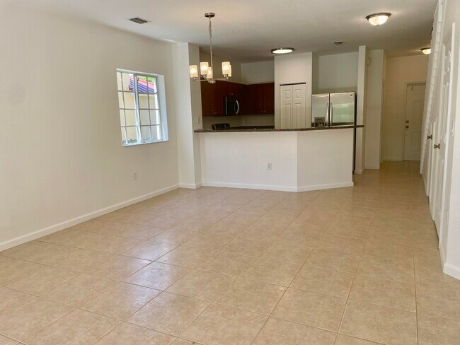 Photo - 5156 SE Mariner Garden Cir