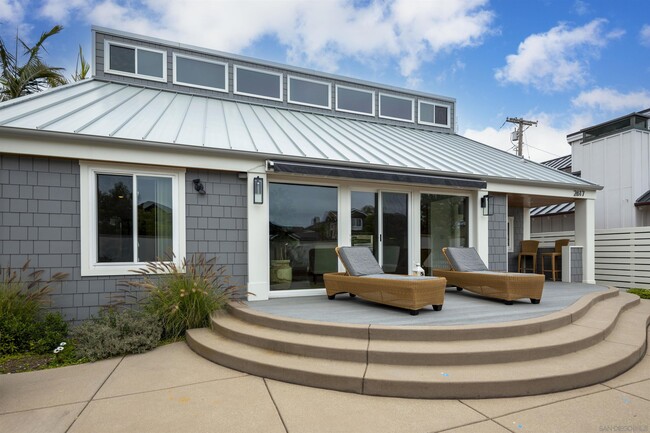 Building Photo - 2617 Camino Del Mar Rental