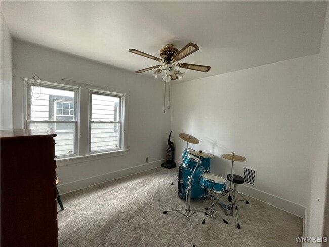 Building Photo - 174 Lincoln Blvd