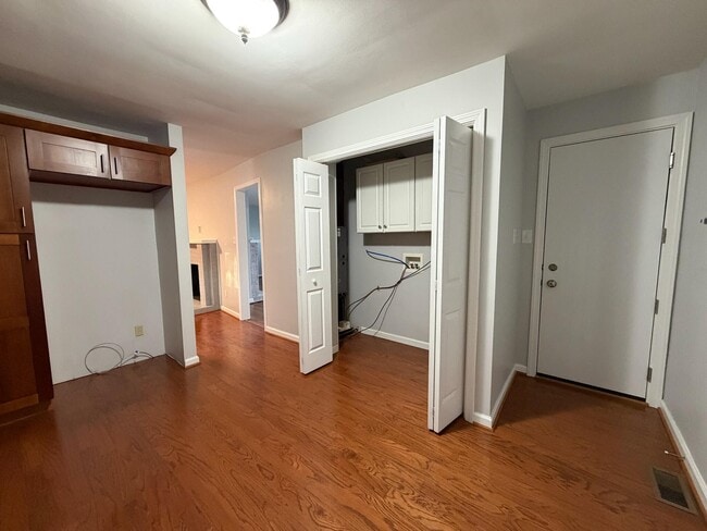 Photo - 1929 Alexandria Dr