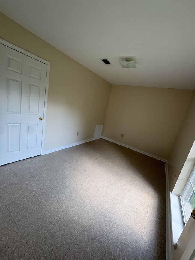 Photo - 158 Pacific Cir
