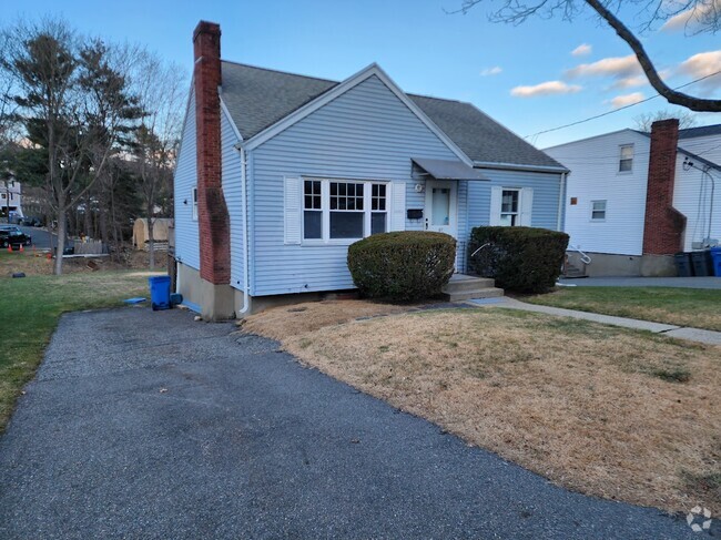 Building Photo - 67 Rockridge Rd Rental