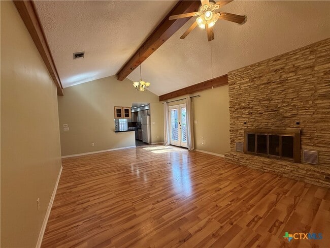 Photo - 101 Blanco St