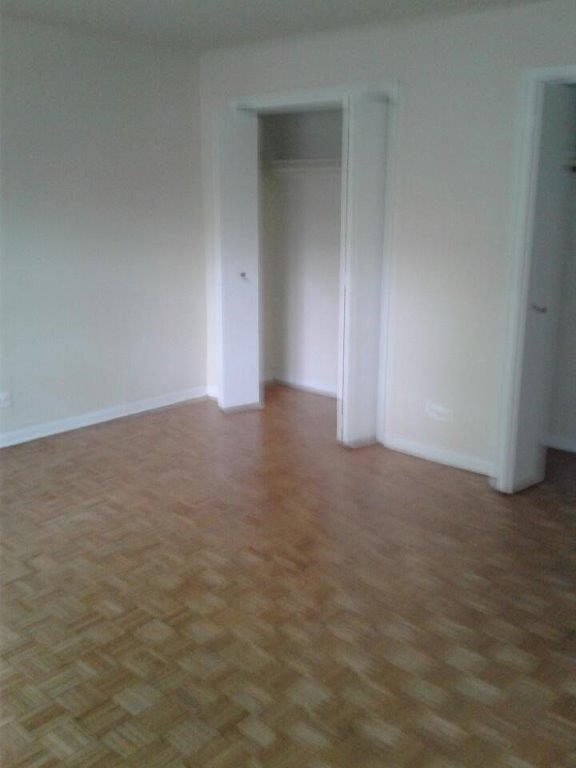 Photo - 2005 W Touhy Ave Unit 306