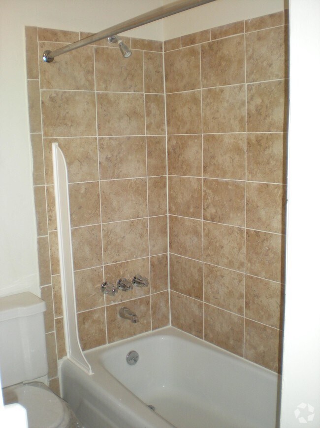 Sunnybrae Apartments For Rent in Hamilton, NJ