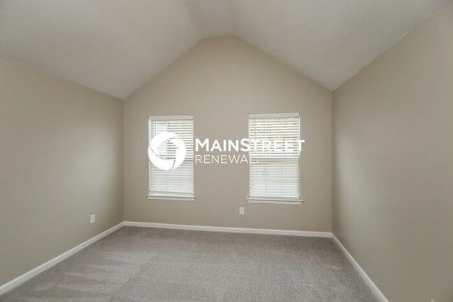 Photo - 4 Bedroom Pet-Friendly Home in Douglasville, GA with Main Street Renewal