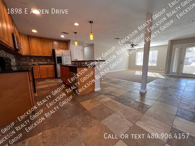 Photo - 1898 E Aspen Dr