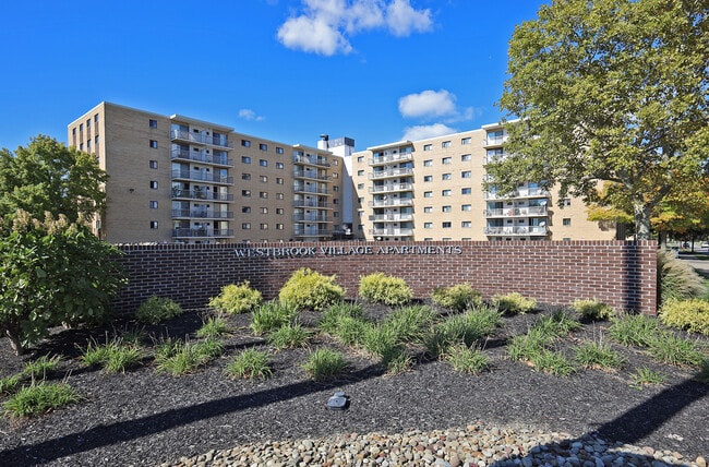 Westbrook Village Apartments in Brooklyn OH - Westbrook Village Apartments