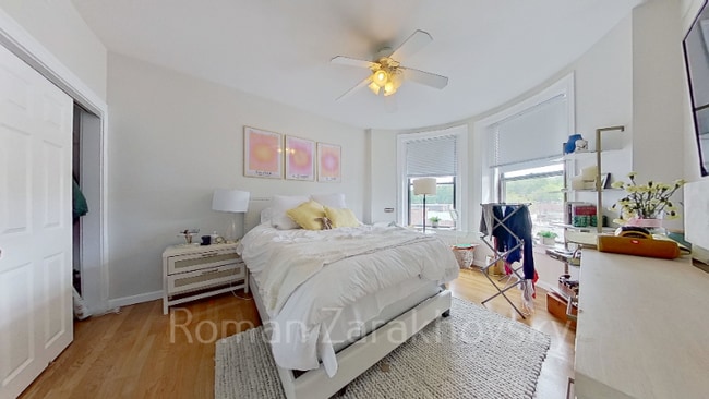 Photo - 1942 Beacon St Unit 6