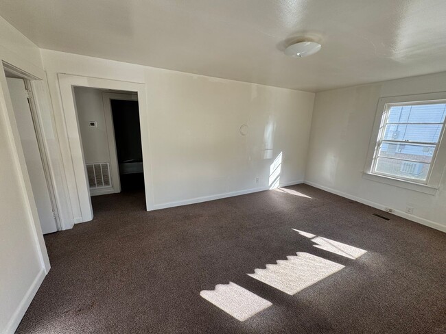 Photo - 2/1 in City of Shelby