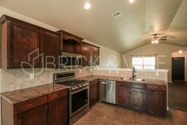 Photo - 16043 S 88th E Ave Casa