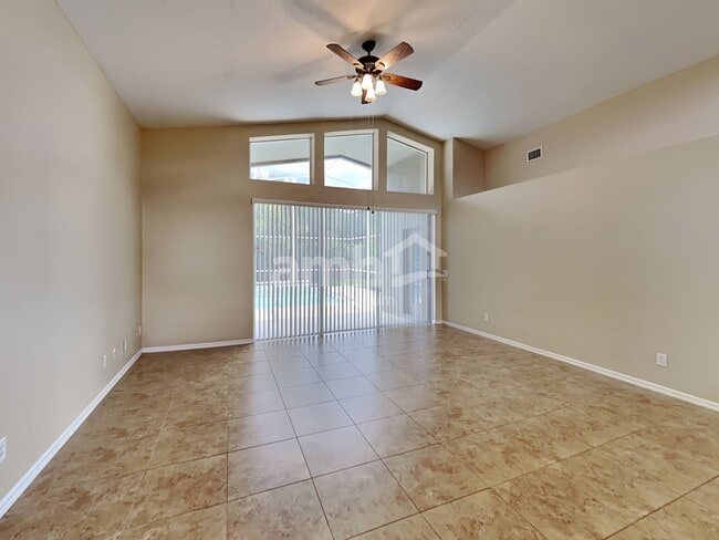 Photo - 10223 Meadow Crossing Dr