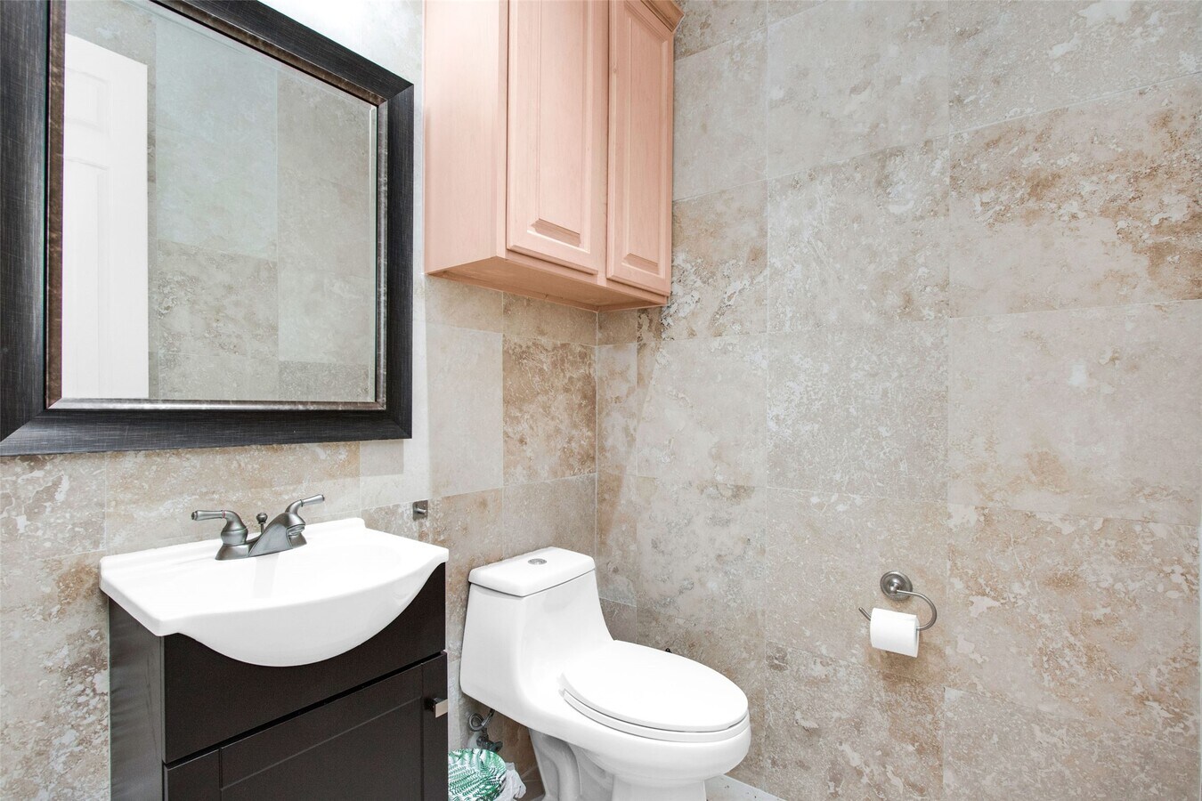 Photo - 168 Lake Point Blvd