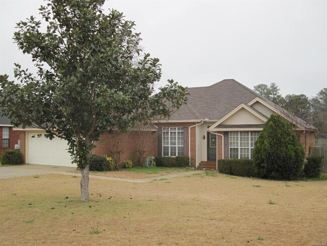 Building Photo - 1736 Twelve Oaks Ln Rental
