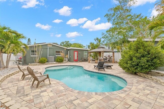 Photo - 10437 Cirimoya Ln