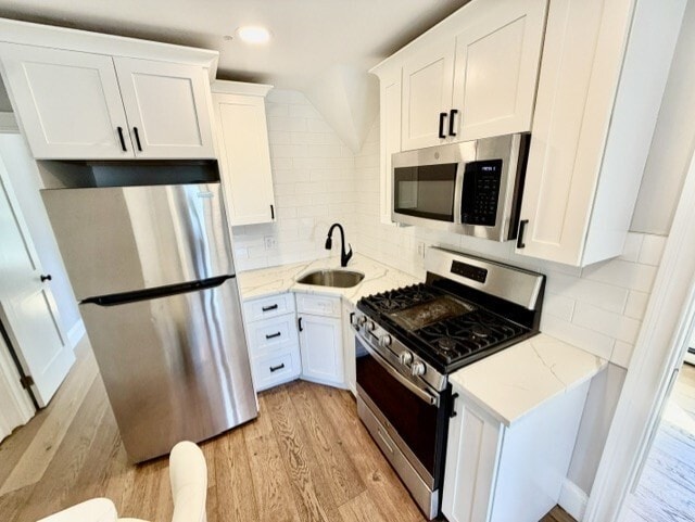 Photo - 180 Dana Ave Unidad 3