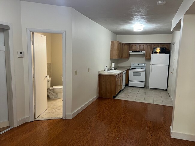 Photo - 1738 Beacon St Condominio Unidad 1