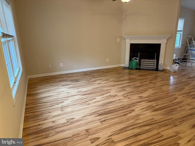 Photo - 376 Flynn Dr