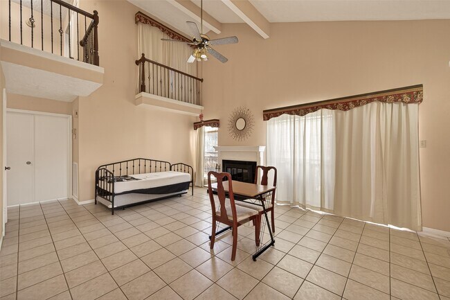 Photo - 11866 Plumbrook Dr