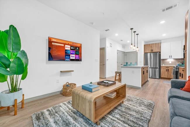 12099 Luna Rd Unit 309