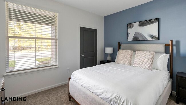 Photo - 2800 Milan Ct Unit 212