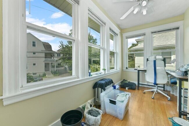 Photo - 79 Charlesbank Rd Unit 79