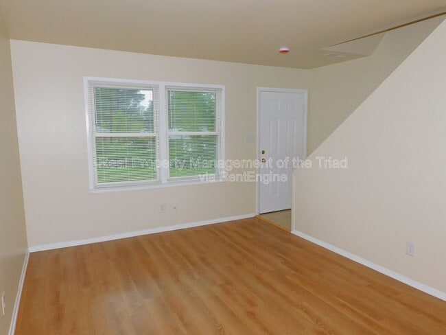 Photo - 2405 E Florida St Unit B