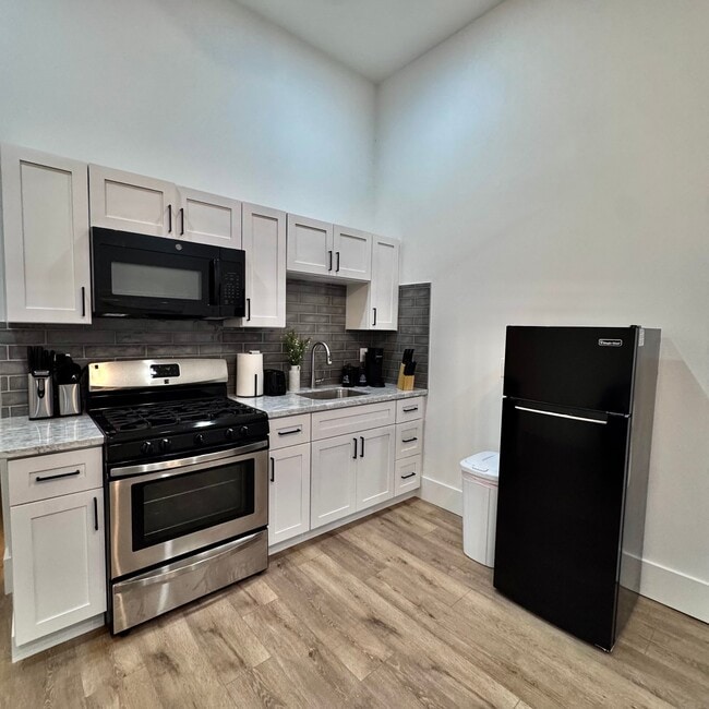 Photo - 2809 Third St Unit 2811 Third Street