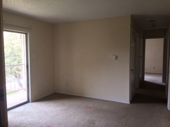 Living Room - Country Villa Apartments