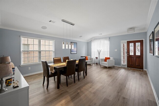 Photo - 16711 Canyon Whisper Dr