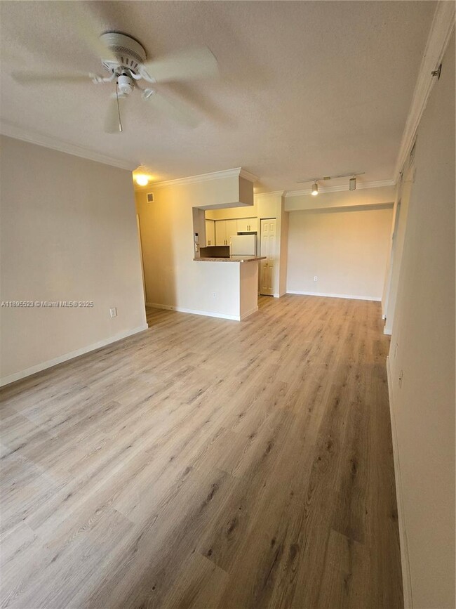 Photo - 11630 SW 2nd St Unit 17306