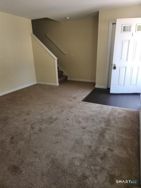 Photo - 245 Elizabeth St Ext