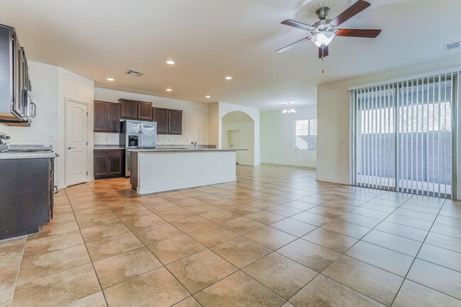 Photo - 5534 E Jaeger St