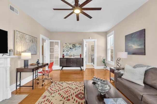 Comes fully furnished by Greg's Designs. - 1104 Cross Ln Unit 4