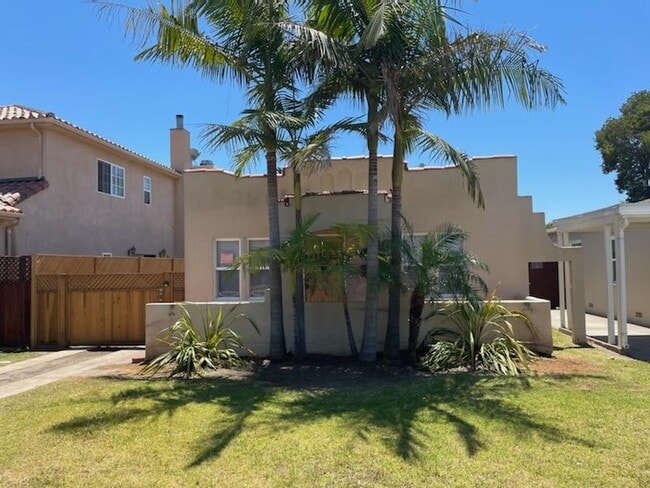 Building Photo - 10832 Westminster Ave