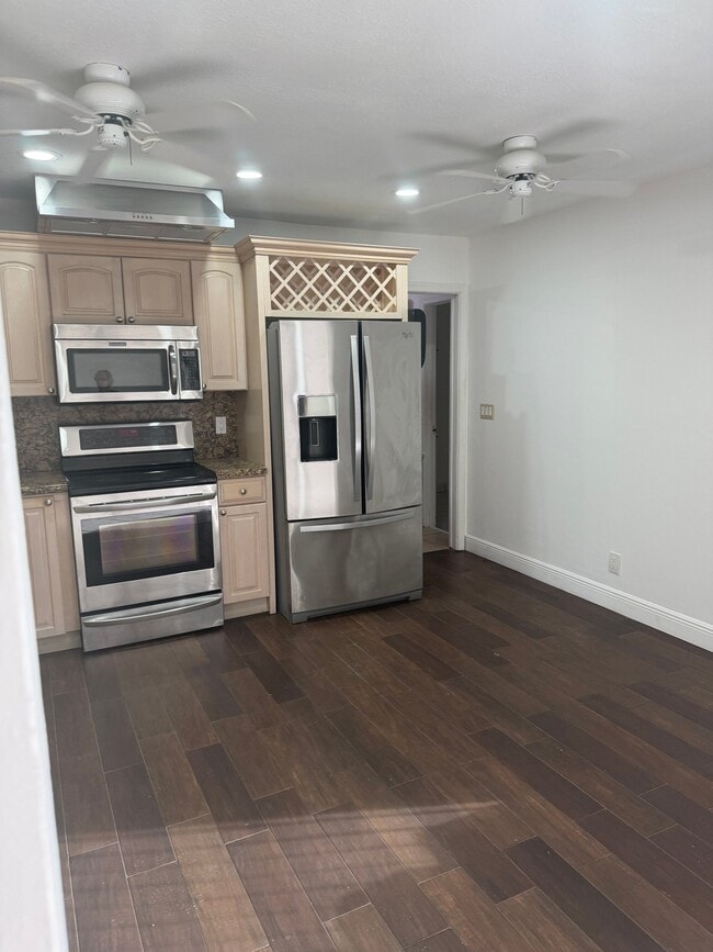 Photo - 19323 Carolina Cir
