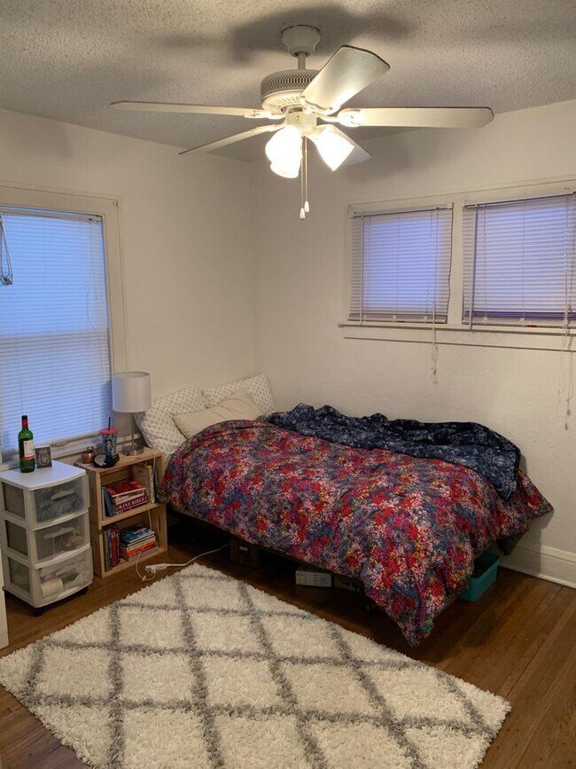 Photo - 4 bedroom 2 bath available 9/1/2023 Unit HOUSE