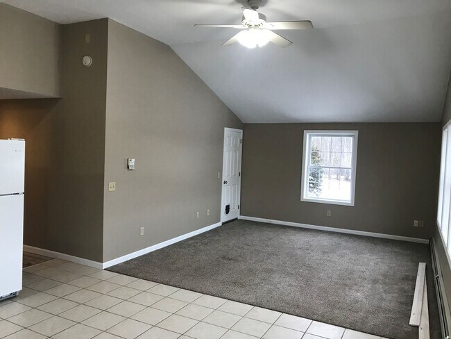 Photo - 260-B Ossipee Trail, Gorham: 3BR, 1BA Hous...