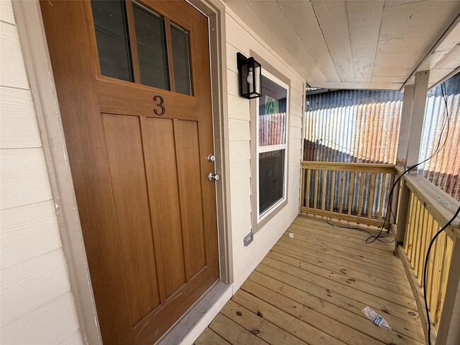 Building Photo - 6708 Avenue I Unit 3