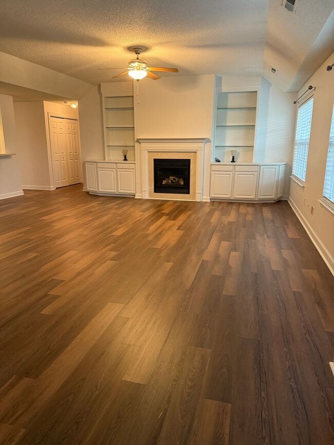 Photo - Move In Ready Condo