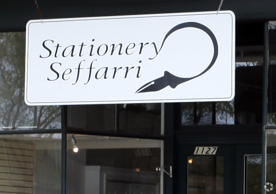 Photo - 1127 Broad St