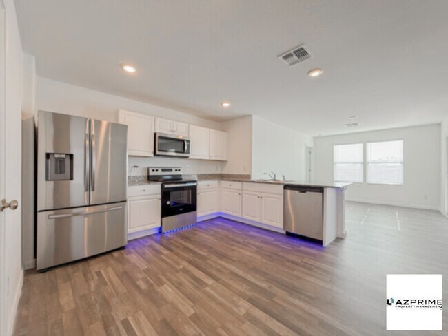 Photo - A Perfect Blend Of Comfort And Convenience Awaits In This NEW Single-Story 3/2 Home In Buckeye's Vil