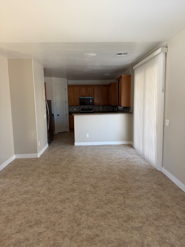 Photo - 1190 E Jardin Dr