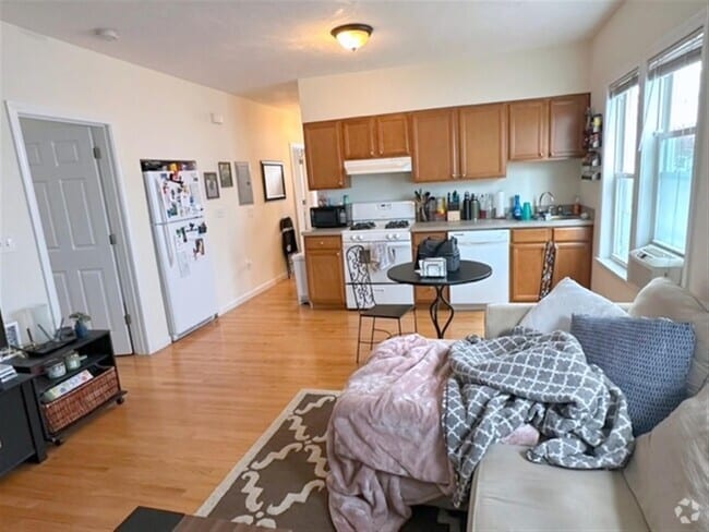 Building Photo - 389 Columbia St Unit 1 Rental