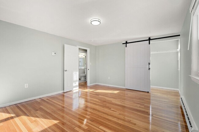 Photo - 2 Starbird Ave Unit 2