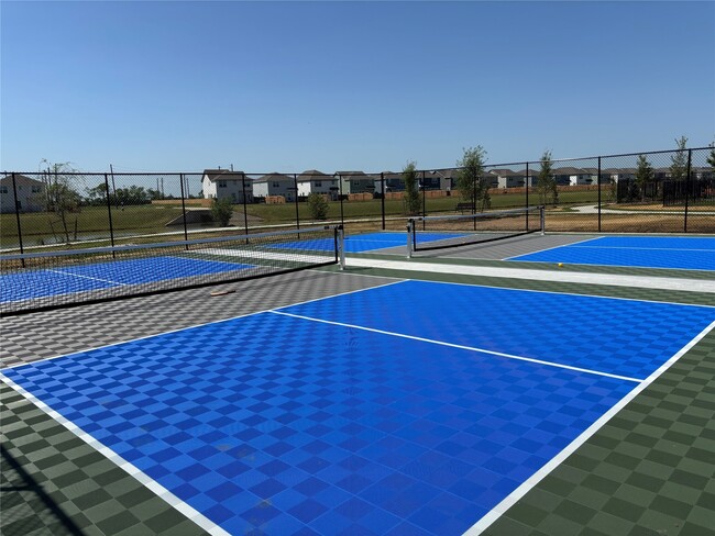 Photo - 19422 Sparrow Trl