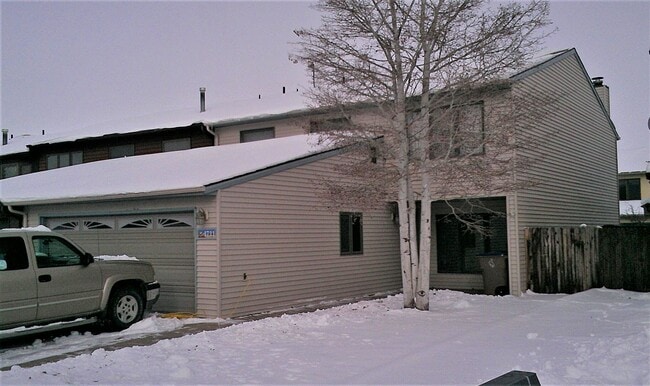Building Photo - 1711 E Palmer Dr