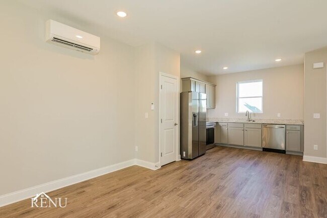 Photo - 1914 Addi Ln