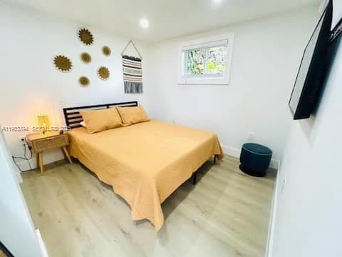 Photo - 2612 SW 12th St Unit Side Studio