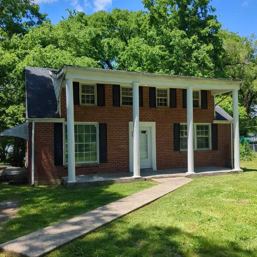 Photo - 325 Lawndale Dr (Nashville, TN)